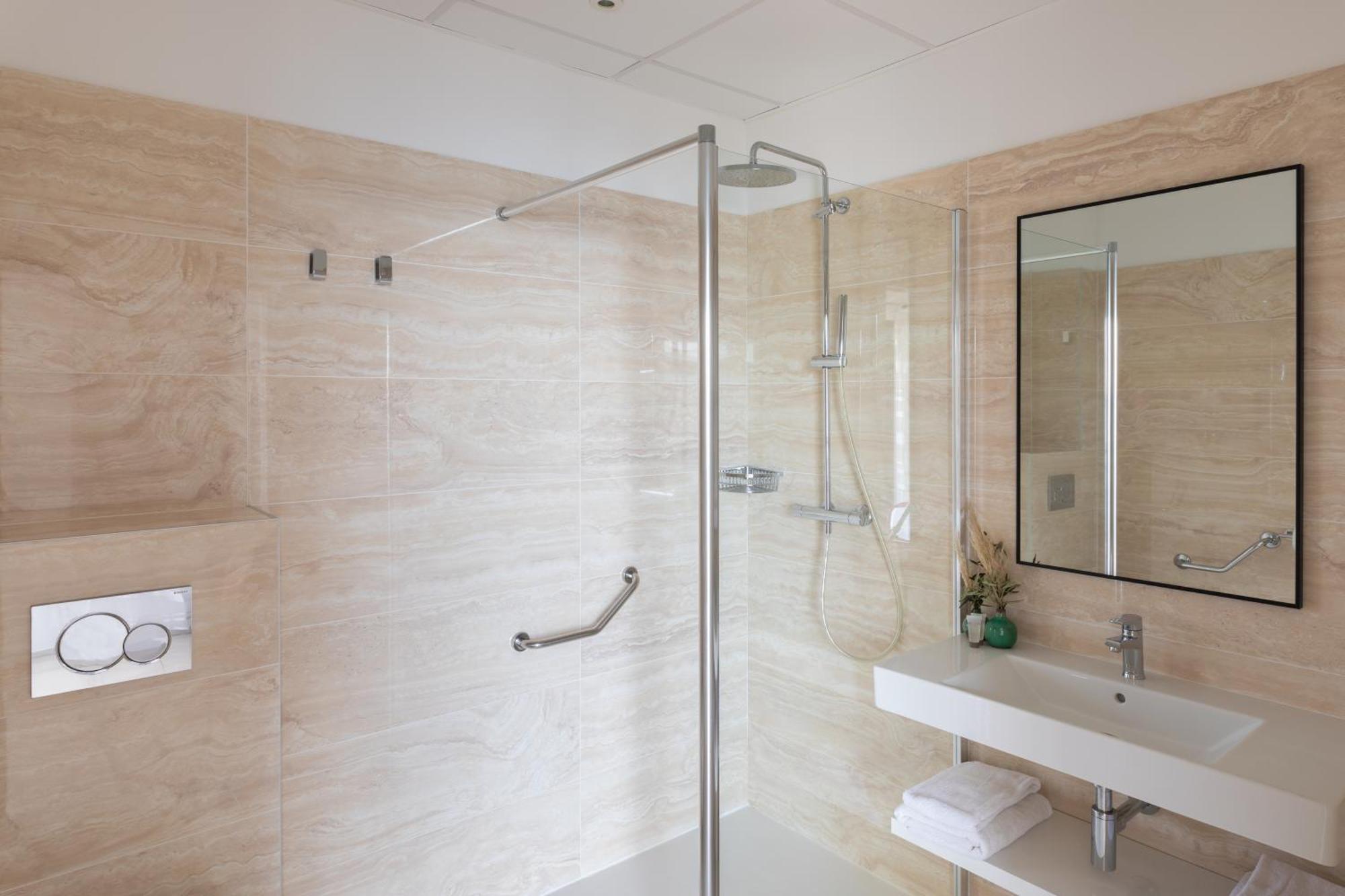 Hotel Les Roches Blanches 3*